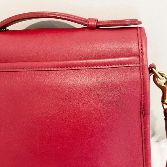 Coach Court Vintage Crossbody Bag Color Red 9870 - Picture 15 of 15